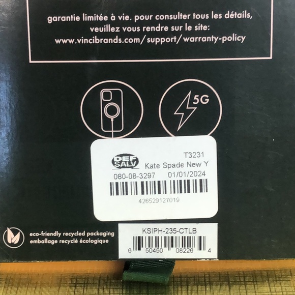 KATE SPADE New York iPhone 6.1” Pro 2022 Protective Hardshell 14 PRO Leopard - Picture 11 of 12